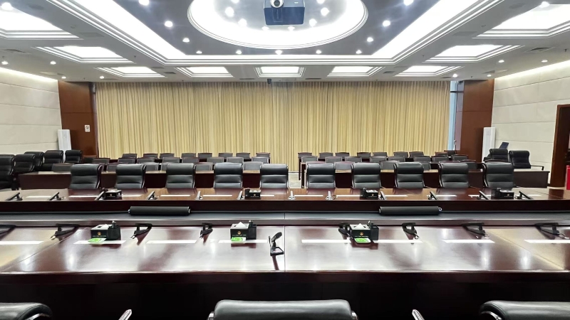 工作動態(tài) 聞令而動 節(jié)約高效——市機關事務中心完成會議室音響系統(tǒng)升級改造工作